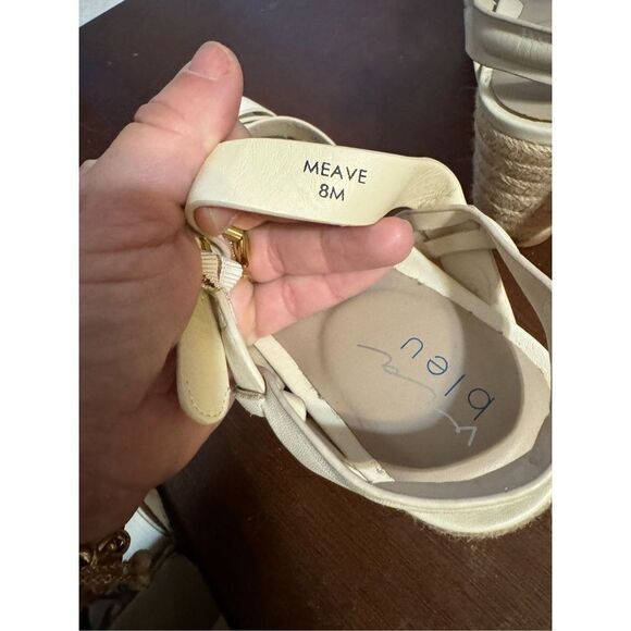 NWT strappy wedges size 8 - Picture 6 of 8